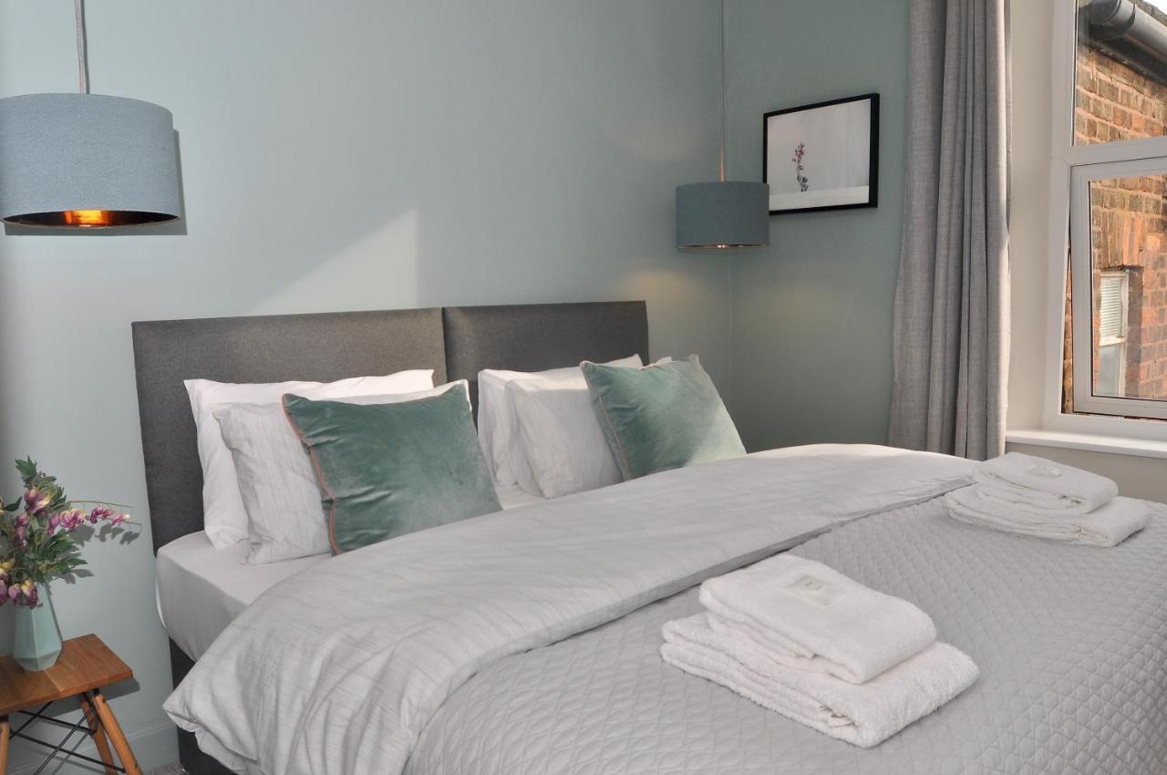 Bridge Street Apartments. Boutique Style Luxury, In The Heart Of Taunton. Luaran gambar